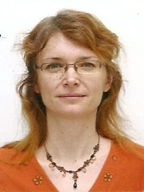 Dr. Bálint Krisztina